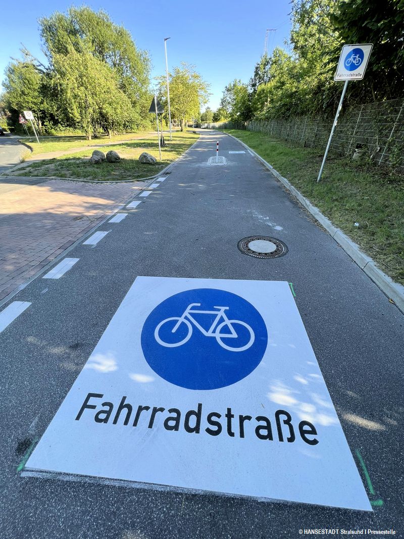 Symbolbild Fahrradstraße Symbolbild Fahrradstraße