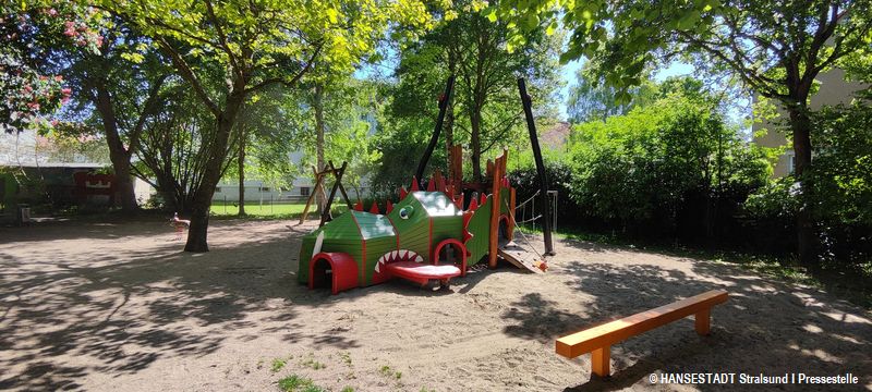 . mach neu (Fridolin nach der Frischzellenkur) . mach neu (Fridolin nach der Frischzellenkur)