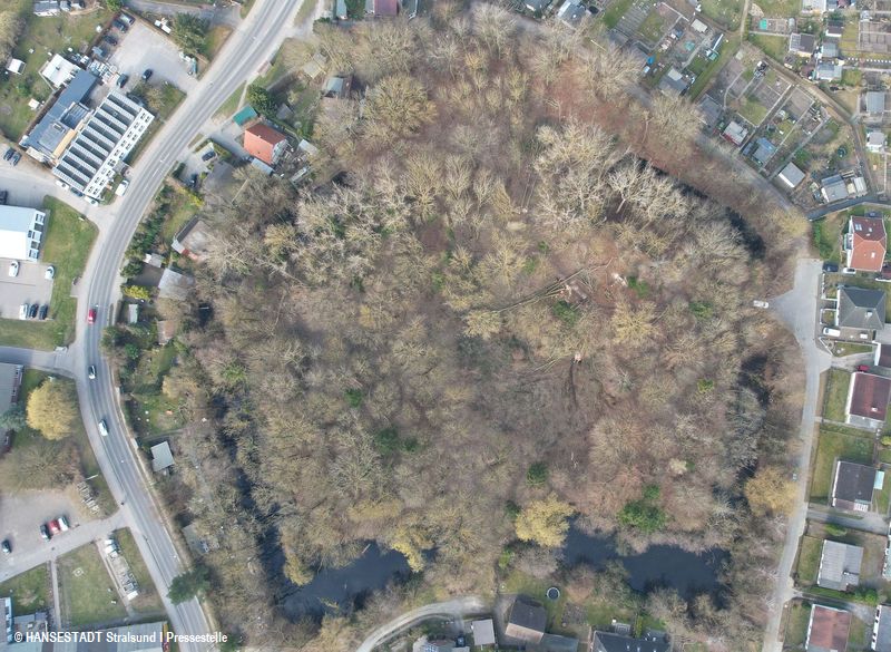 Von oben ist die Schanzenanlage gut zu erkennen Von oben ist die Schanzenanlage gut zu erkennen
