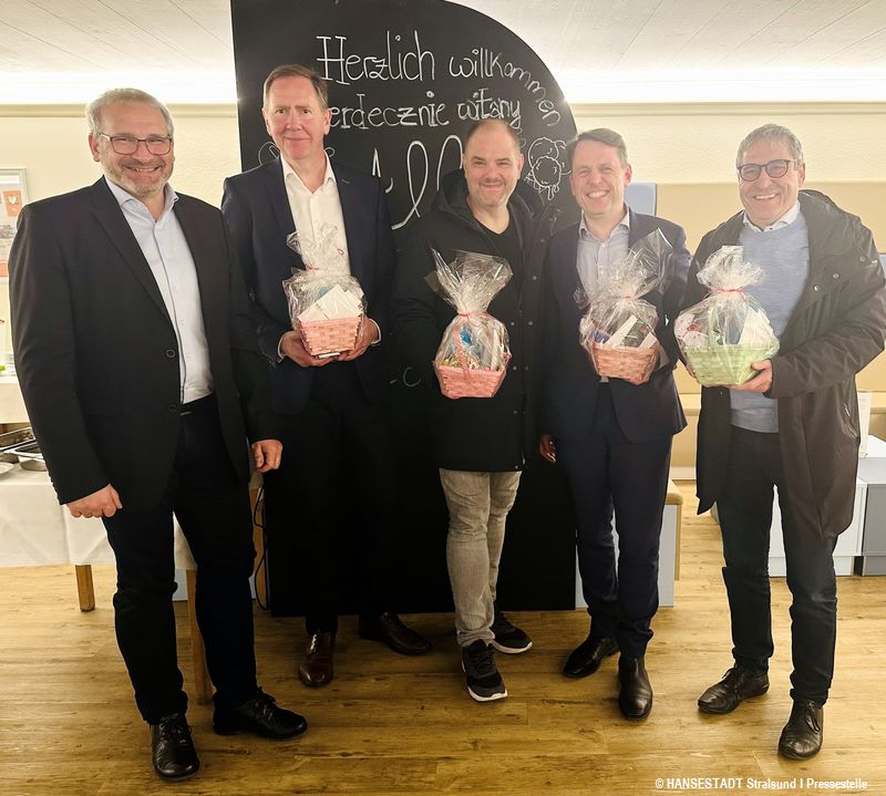 v.l.n.r. Thomas Janke, Heiko Miraß, Alexander Badrow, Kai-Michael Stybel, Axel Winkel v.l.n.r. Thomas Janke, Heiko Miraß, Alexander Badrow, Kai-Michael Stybel, Axel Winkel